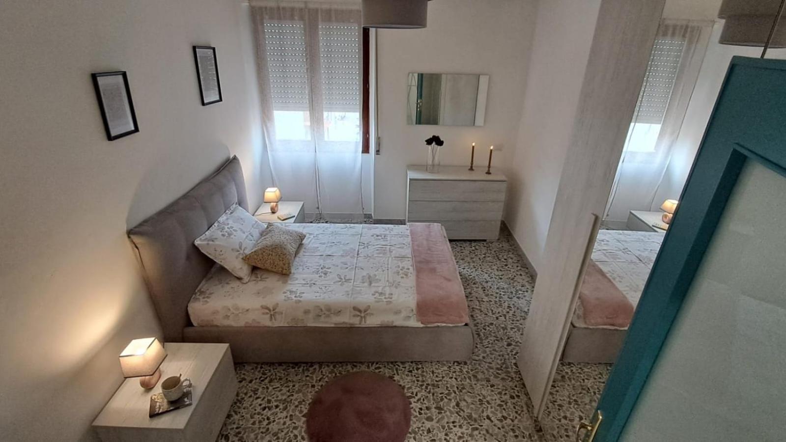 Giomari House Apartment Cagliari Bagian luar foto